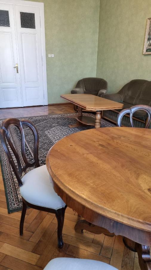 Apartament Rynek 7/1 Appartement Cieszyn  Buitenkant foto